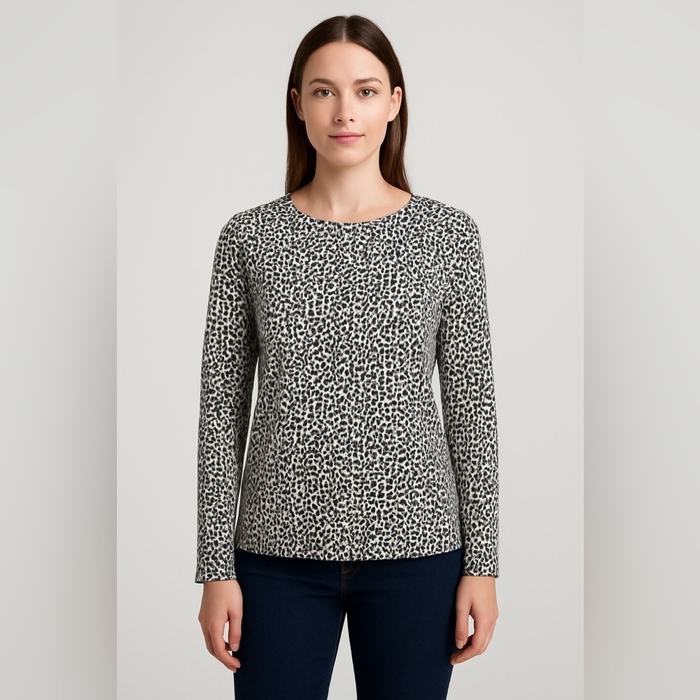 LOFT Leopard Print Long Sleeve Top M – Black White Animal Print Pullover Classic